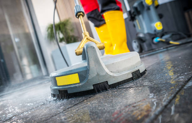 Garage Pressure Washing in Farmville, NC